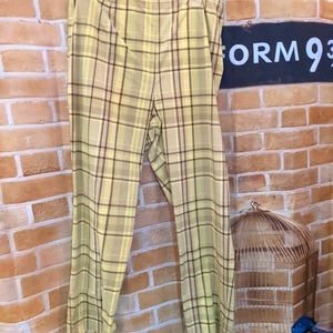 Vintage plaid capris